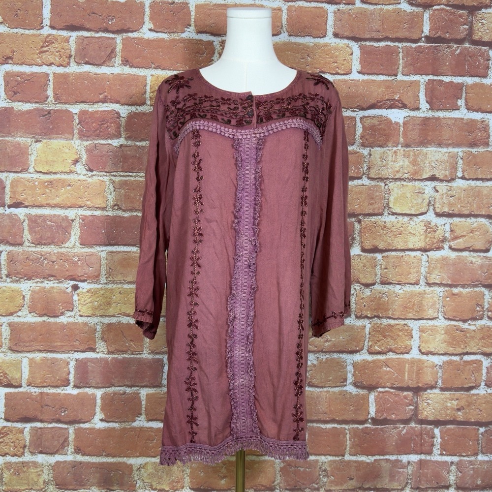 Anadas Collection Blouse Women's Size Medium Red Boho Embroidered Tunic Top